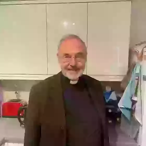 Fr Chris Mackenna